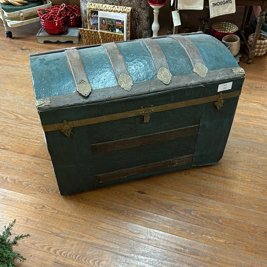 Vintage Trunk