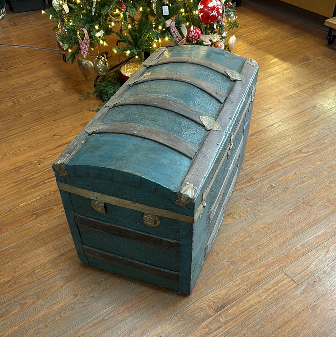 Vintage Trunk