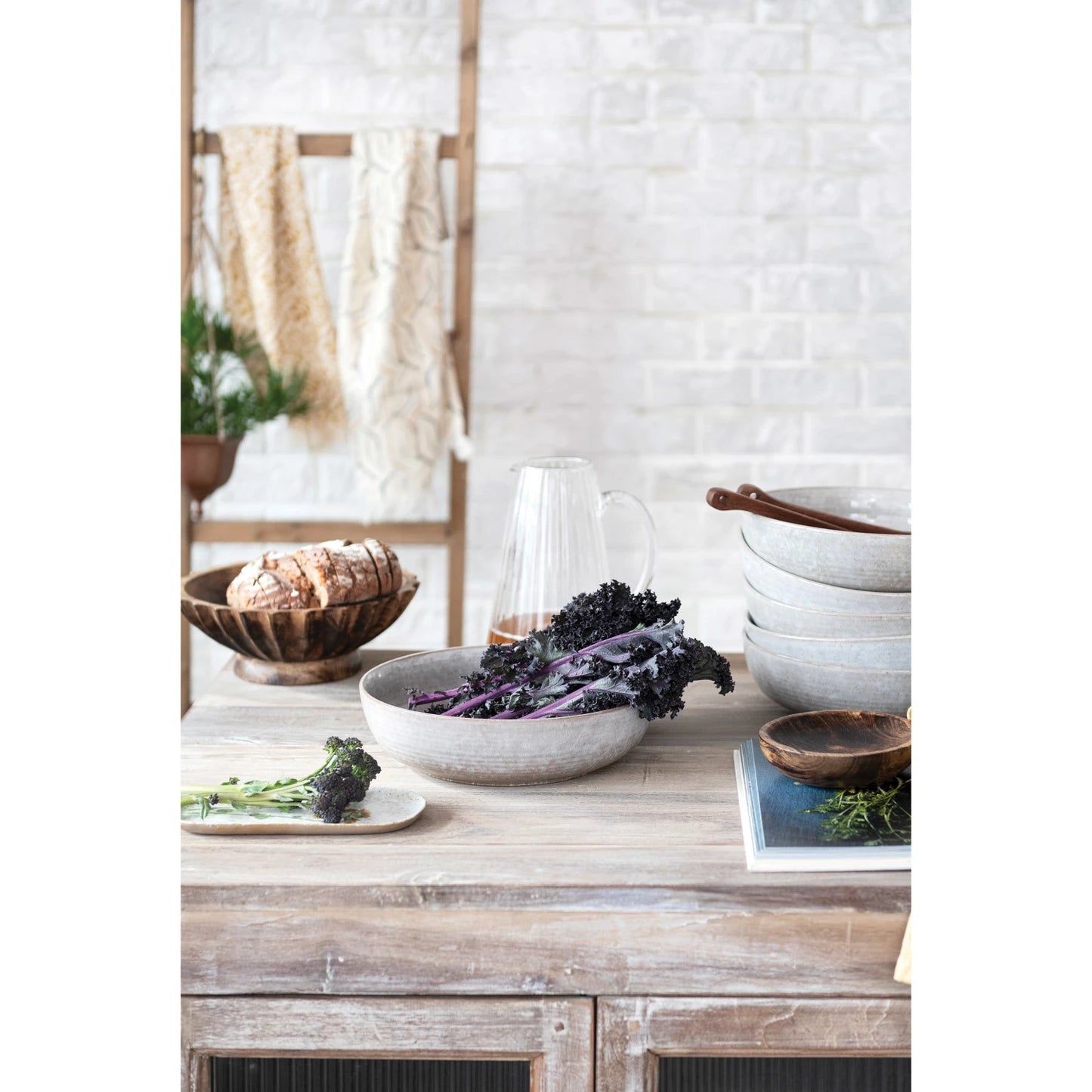 Hand-Carved Mango Wood Footed Bowl w/ Scalloped Edge